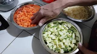 Sopa de verduras muy fácil de hacer [upl. by Metsky590]