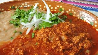 Chorizo guisado en salsa rojaRecetasdeLuzMa [upl. by Iruam523]