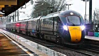 Trains at Didcot Parkway Station  161220 [upl. by Yenial]