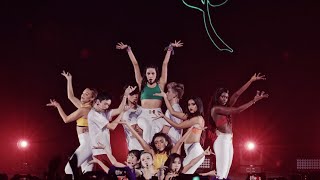 Now United  Na Na Na Live  Dreams Come True Tour São Paulo [upl. by Leksehc]