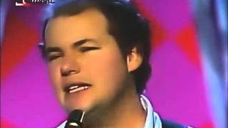 ALL RIGHT  CHRISTOPHER CROSS 1983 [upl. by Sand]