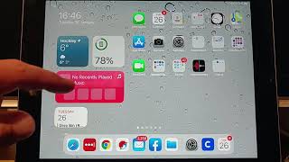 How to Add Widgets to your iPads Home Screen [upl. by Bartolome]