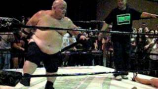 Midget Wrestling The Stink Face [upl. by Yro525]