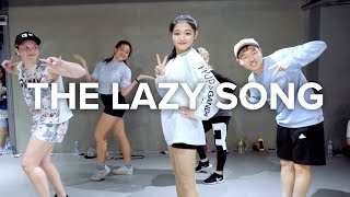 The Lazy Song  Bruno Mars  Beginners Class [upl. by Fulmis]