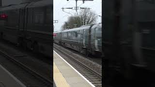 Class 800 speeds through Didcot Parkway 1225 [upl. by Uella]