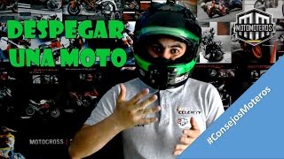 ¿Cómo hacer un CORRECTO DESPEGUE en moto  MOTOMOTEROS [upl. by Attenad]